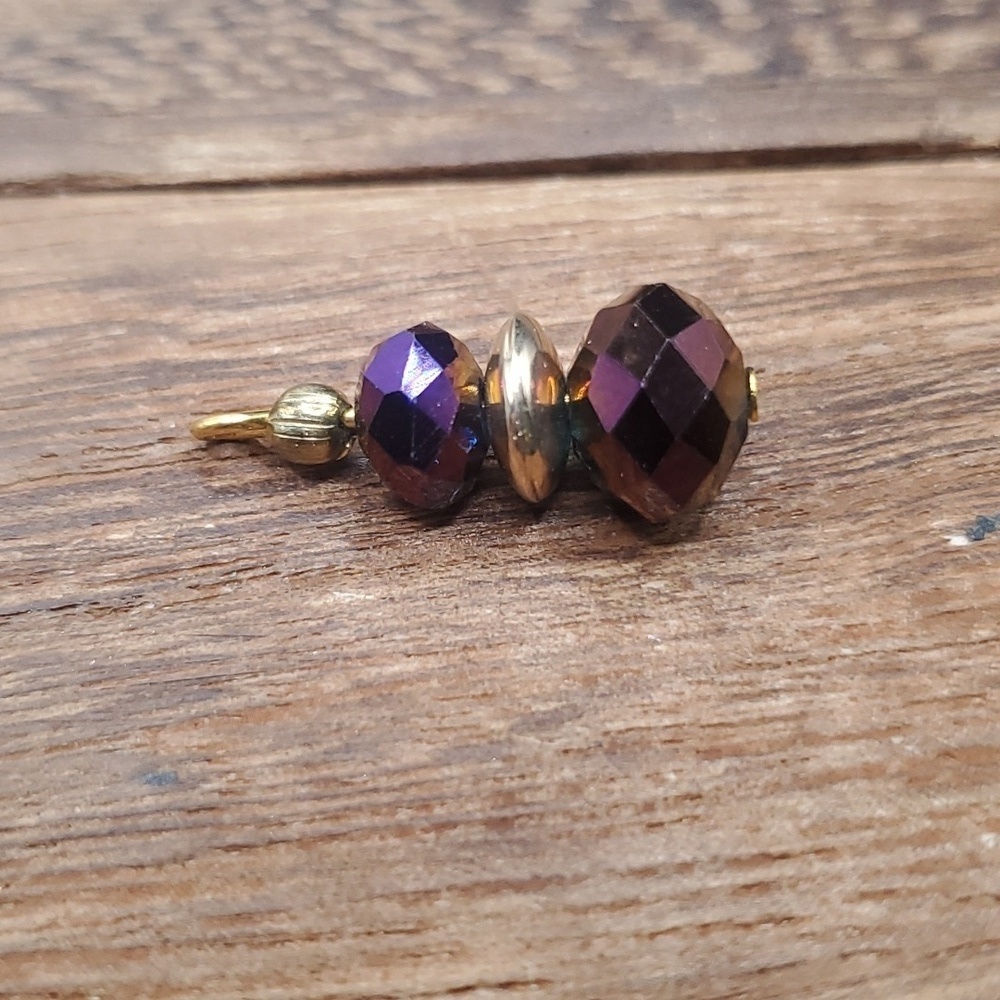 Stunning lustrous purple passion pendant